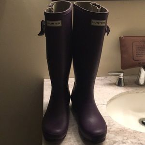 Boots. Size 7. New condition